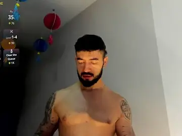 Stripchat Free Porn Cam of MarkWalker__