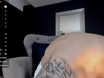 Stripchat Adult Webcam of MarkWalker__