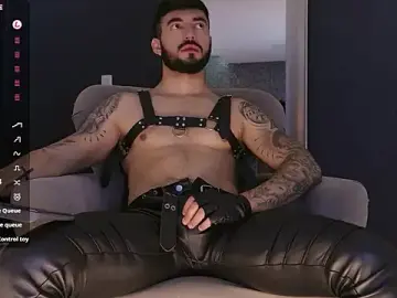 Stripchat Live Porn of MarkWalker__
