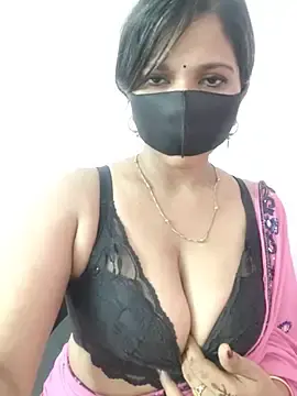 Stripchat Best live sex cam show of Shaniyaloveyou32
