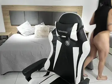 Stripchat Best Webcam of clio_style