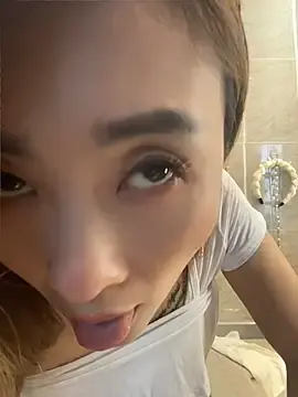Stripchat Adult Webcams of okgirl_23