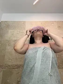 Stripchat Sex Cam of Andrestarr