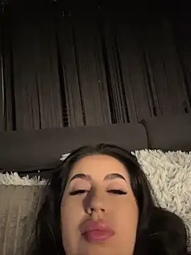 Stripchat Watch Live Sex Cams of Andrestarr