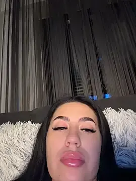 Stripchat Adult Webcam of Andrestarr