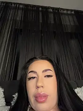 Stripchat Live Sex Cam of Andrestarr