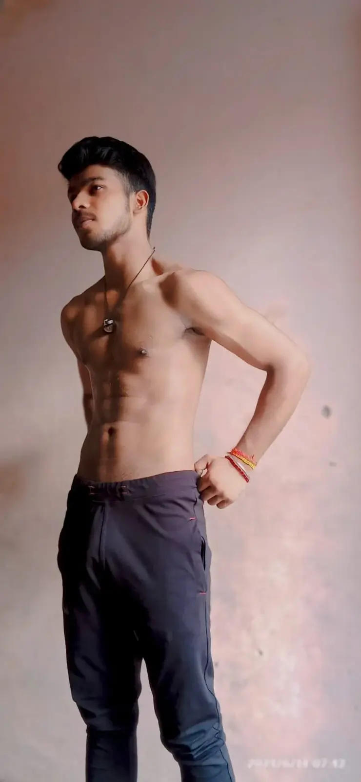 hornyboywithabs