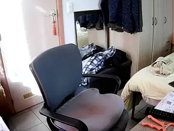 Stripchat Free Porn Cam of passifsoumis1963