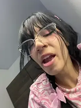 Stripchat Private Sex Chat of Strawberry_Honey_03