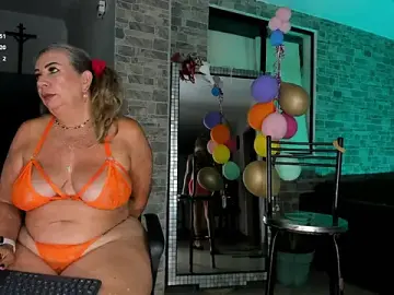 Stripchat Adult Video Chat of _SARAI_DUPONT
