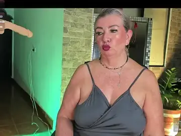 Stripchat Free Porn Cam of _SARAI_DUPONT