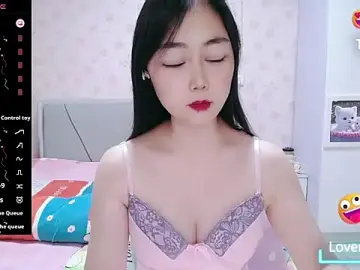 Stripchat Best live sex cam show of Elvira_baby