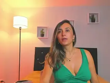 Stripchat Live Sex of Victoria_Rose_