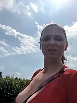 Stripchat Free Porn Cam of lou_roar