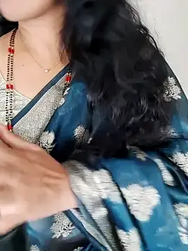Stripchat Sex Cam of COOL_TEACHER_69