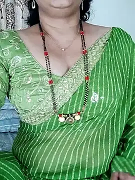 Stripchat Nude Webcam of COOL_TEACHER_69