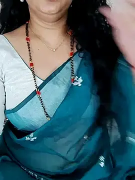 Stripchat Live Sex Cam of COOL_TEACHER_69