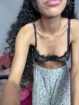 Stripchat Best Webcam of Miaa_love6969
