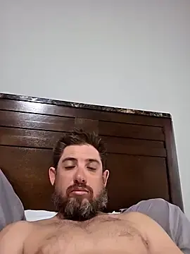 Stripchat Sex Cam of caliguy37