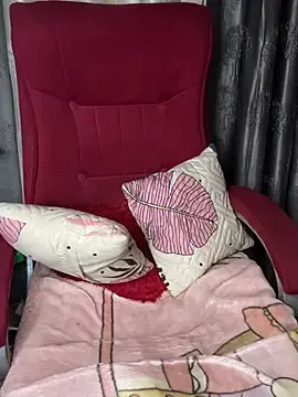 Stripchat Live Sex Cam of mEhAK_________