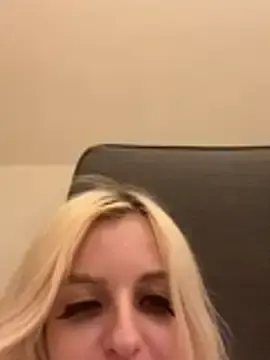 Stripchat Best Webcam of Steffi_Snowbunny