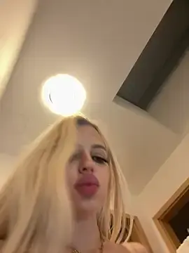 Stripchat Watch Live Sex Cams of Steffi_Snowbunny