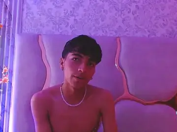 Stripchat Free Porn Cam of osamu_tay