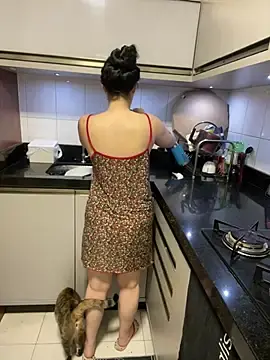 Stripchat Adult Video Chat of yumi-hot