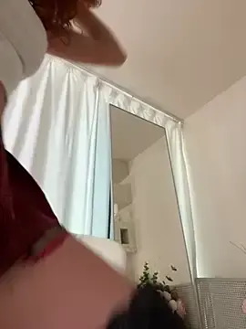 Stripchat Live Porn of Haze24Red