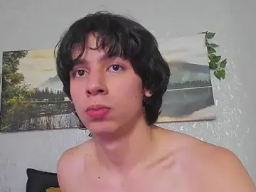 Stripchat Adult Webcam of Tyler_durten