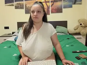 Stripchat Sex Cam of adelline