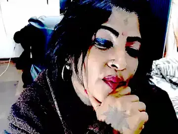 Stripchat Adult Webcams of Indiancatz2