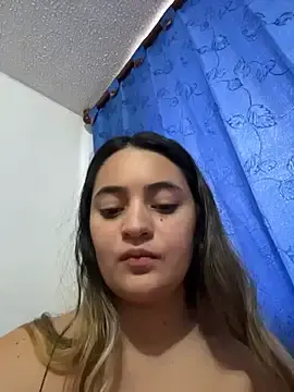 Stripchat Sex Chat of Antonella_Julietaa