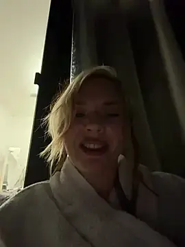 Stripchat Live Porn of AnjaAmelia