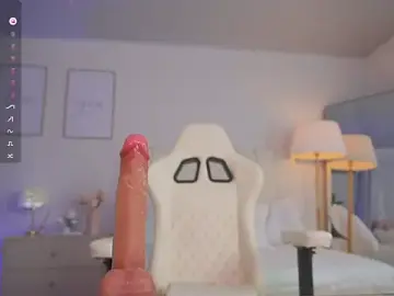 Stripchat Best Webcam of Cristall_Bunny