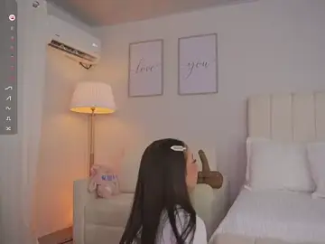 Stripchat Free Live Porn of Cristall_Bunny