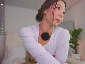 Stripchat Free Live Porn of Cristall_Bunny