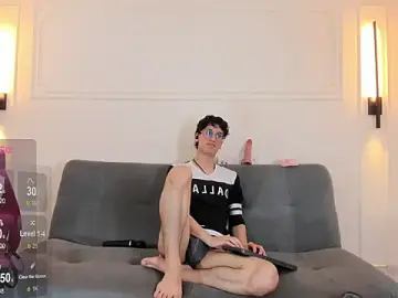 Stripchat Live Porn of Cum_hunters
