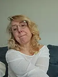 Stripchat Sex Cam of MariaRichi_