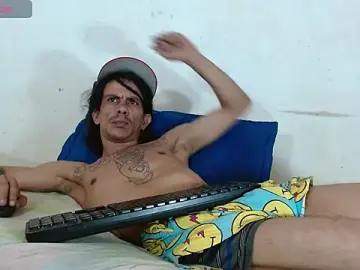 Stripchat Adult Webcams of damian_bottom_bigcock