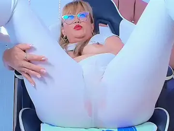Stripchat Best live sex cam show of naomi_diamond_