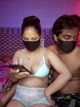 Stripchat Sex Cam of Younger_Couples
