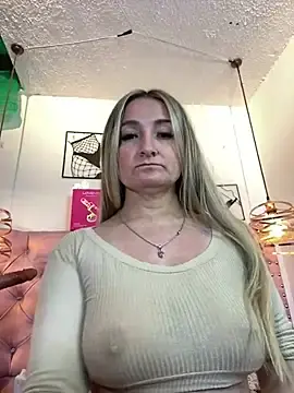Stripchat Sex Chat of antonella87
