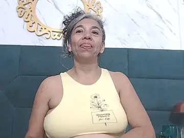 Stripchat Live Sex Cam of chanel_grant