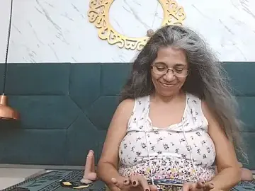 Stripchat Free Porn Cam of chanel_grant