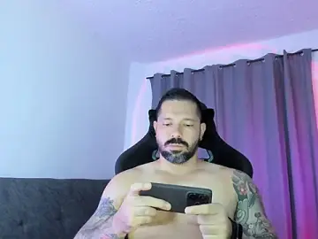 Stripchat Watch Live Sex Cams of Pierre_Vidal