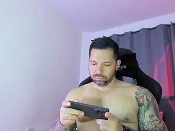 Stripchat Nude Webcam of Pierre_Vidal