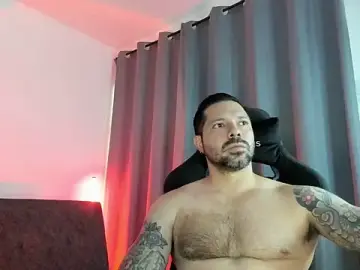 Stripchat Nude Webcam of Pierre_Vidal