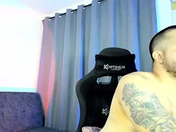 Stripchat Best Webcam of Pierre_Vidal
