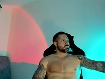 Stripchat Nude Webcam of Pierre_Vidal
